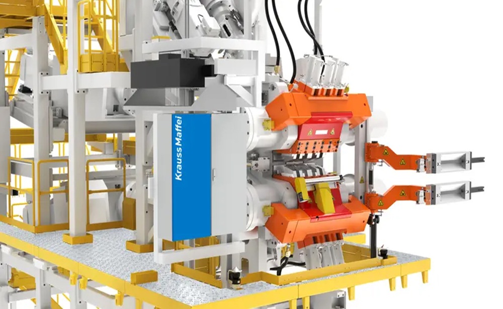 Premiul Fernley H. Banbury 2026 pentru inovații &icirc;n procesarea cauciucului, acordat Dr. Gerard Nijman (KraussMaffei Extrusion)