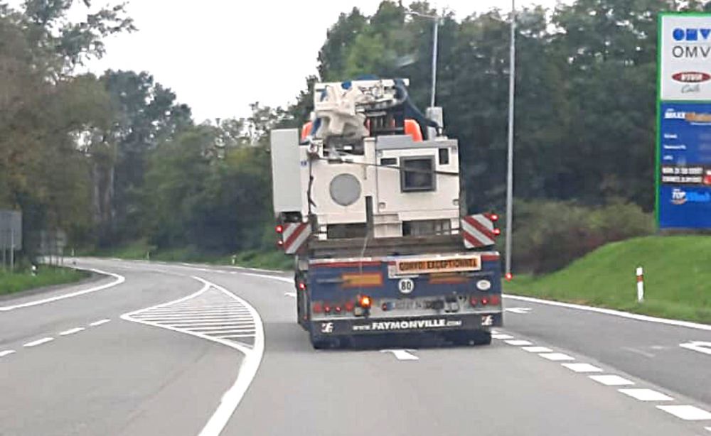 Proiect relocare industrială utilaje de injecție mase plastice - linie de producție componente auto