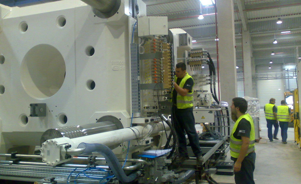 Service și inspecții tehnice echipamente KraussMaffei